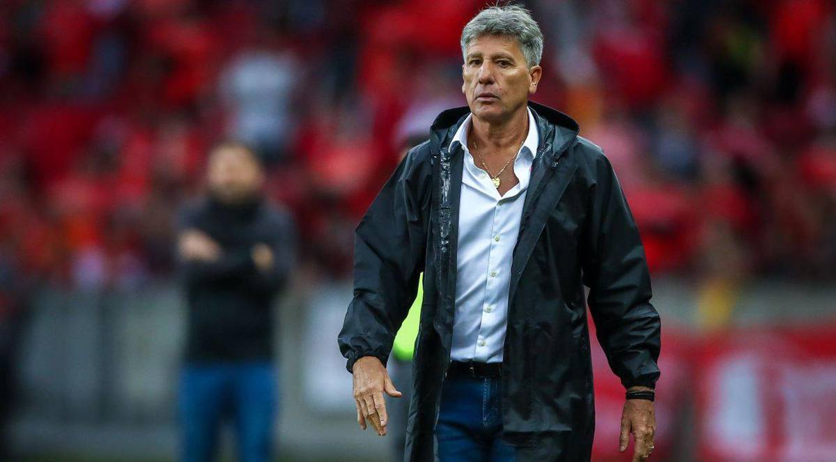 Renato Gaucho durante a derrota do Gremio para o Internacional no Beira-Rio.