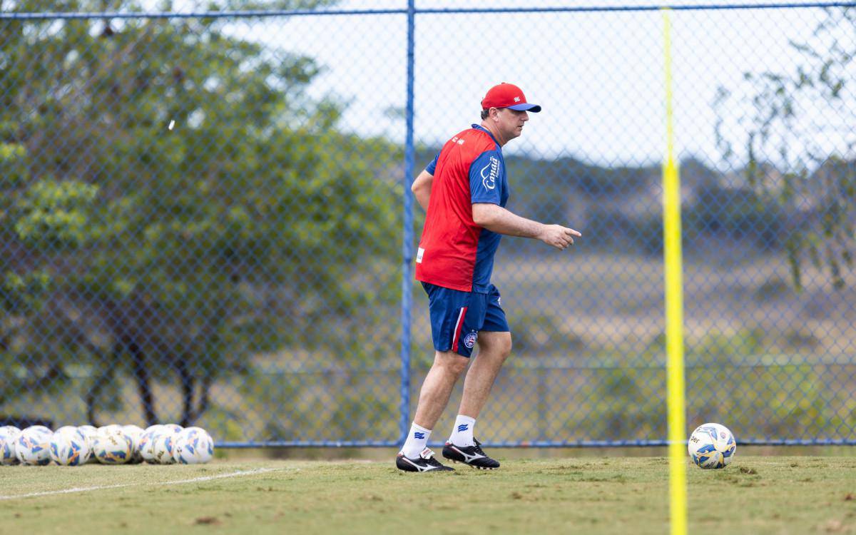 Rogerio Ceni em treino do Bahia