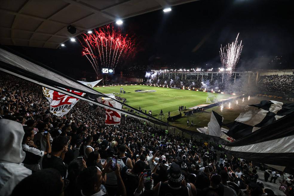 Sao Januario, Vasco x Juventude