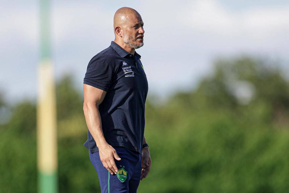 Tecnico Nei Silva no comando do sub-20 do Cuiaba
