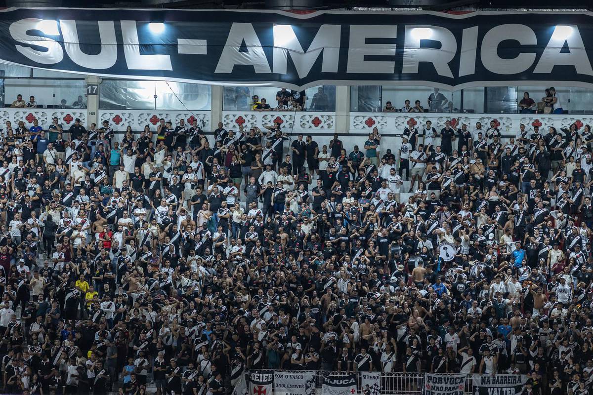 Vasco e Lanus duelam pela lideranca do Grupo G, em Sao Januario
