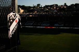 A condenacao e referente ao pedido de demissao dos dois profissionais. (Foto: Matheus Lima/Vasco)