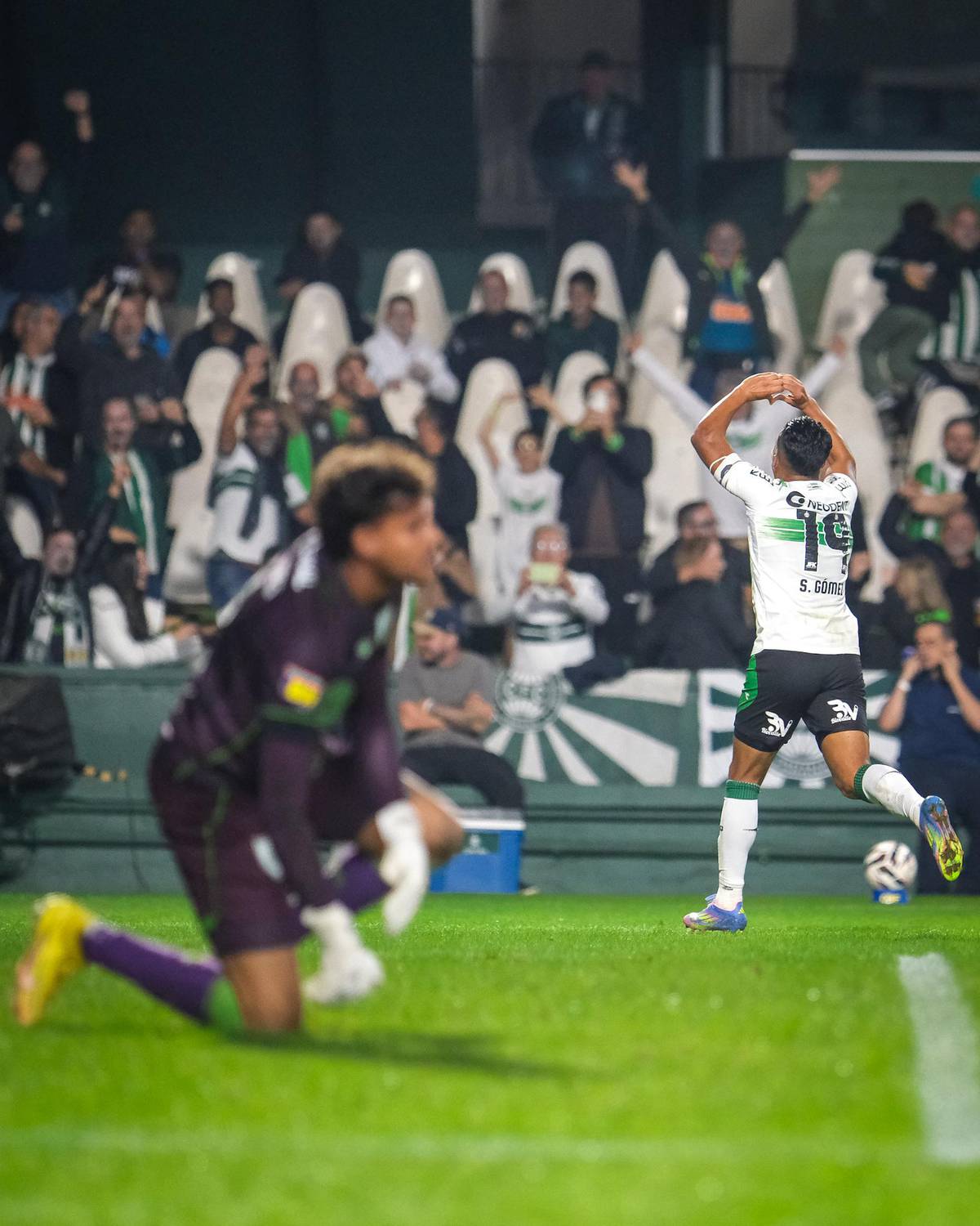America-MG x Coritiba