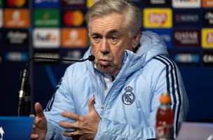 Ancelotti: olho nas Eliminatorias (Foto: Reproducao / AFP)