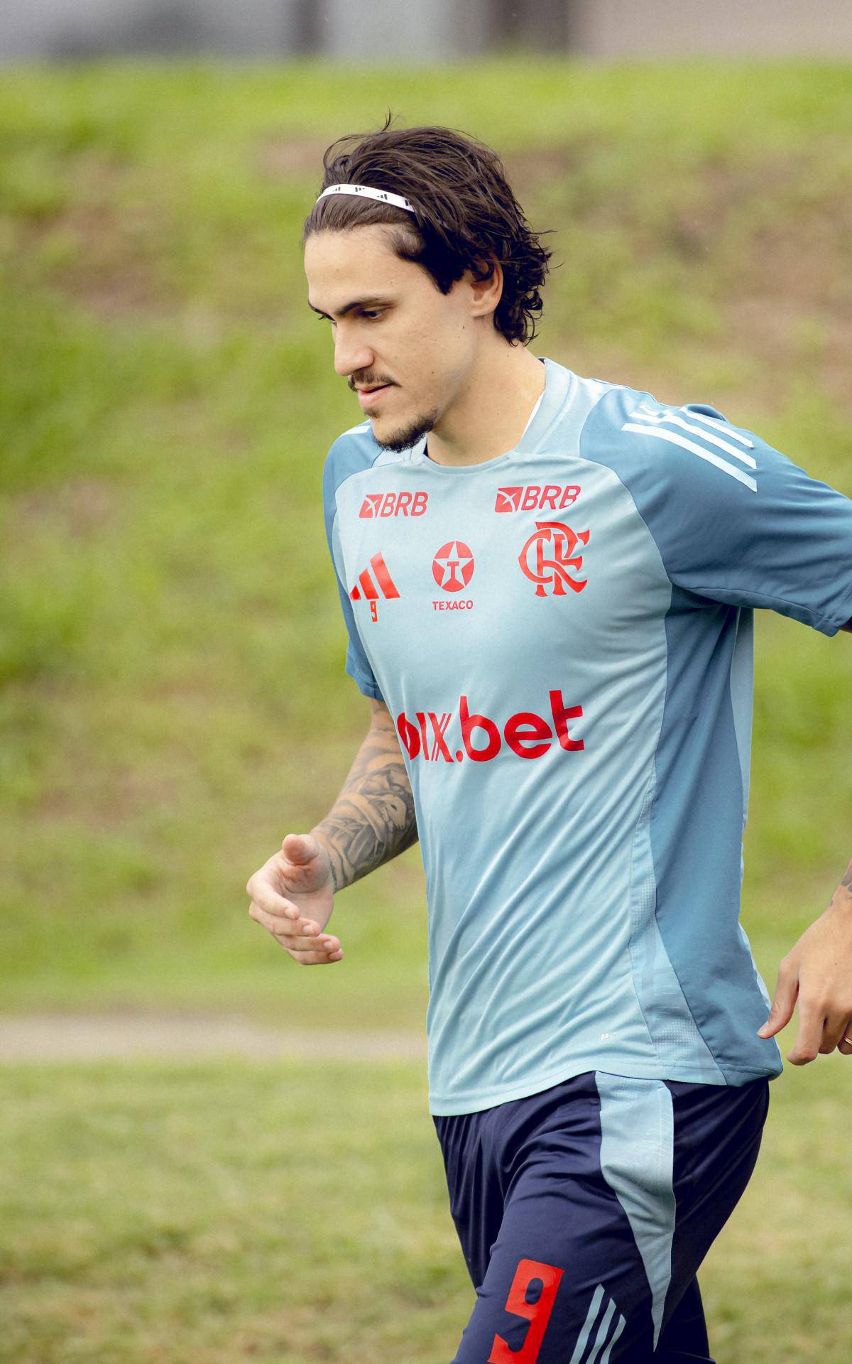 Atacante do Flamengo, Pedro.