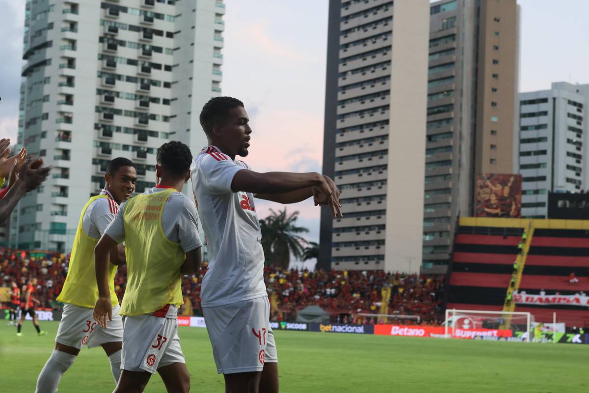 Em jogo equilibrado, Internacional busca o empate fora de casa e mantem a regularidade no Brasileirao