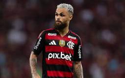 Flamengo inicia negociações com time do Catar por Michael
