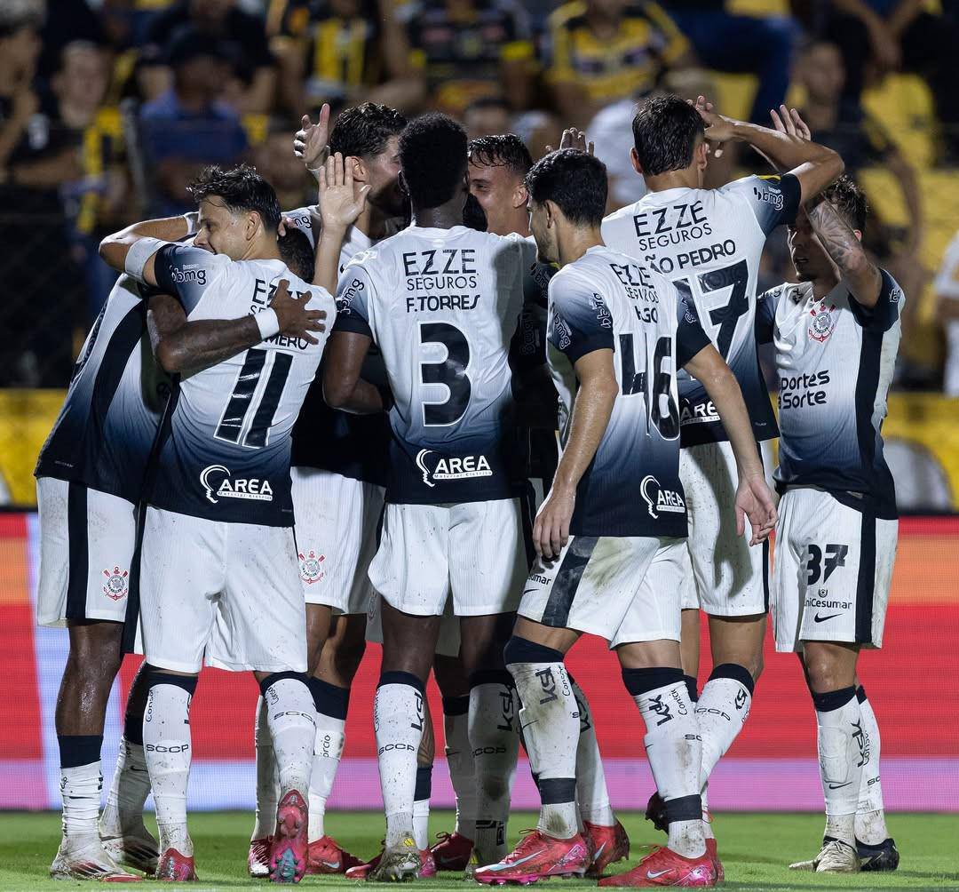 O duelo representou o 29o encontro entre as equipes, mas pela primeira vez em um confronto pela competicao nacional.