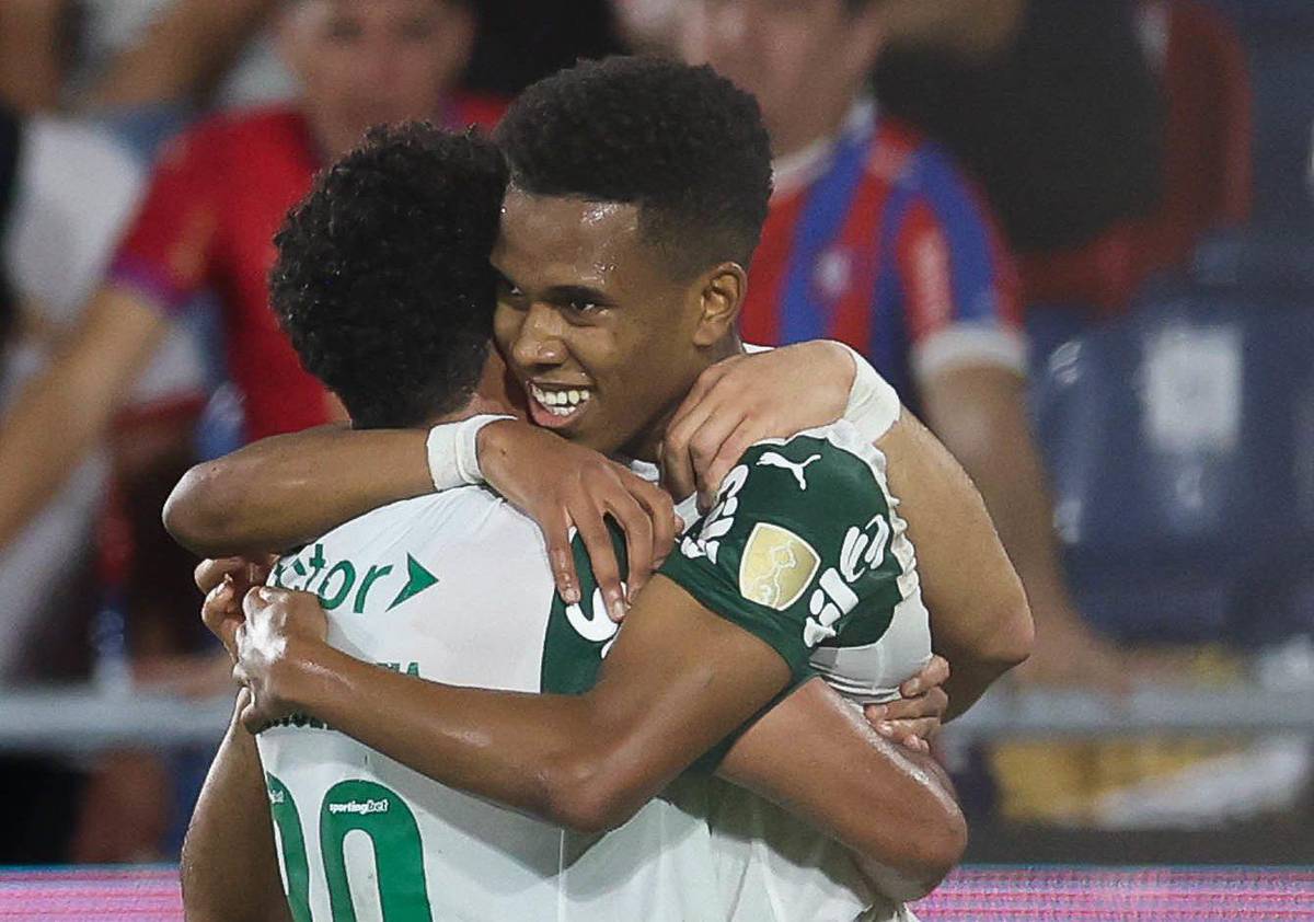 O jogador de 18 anos marcou seu oitavo gol nesta temporada e chega ao Chelsea em julho.