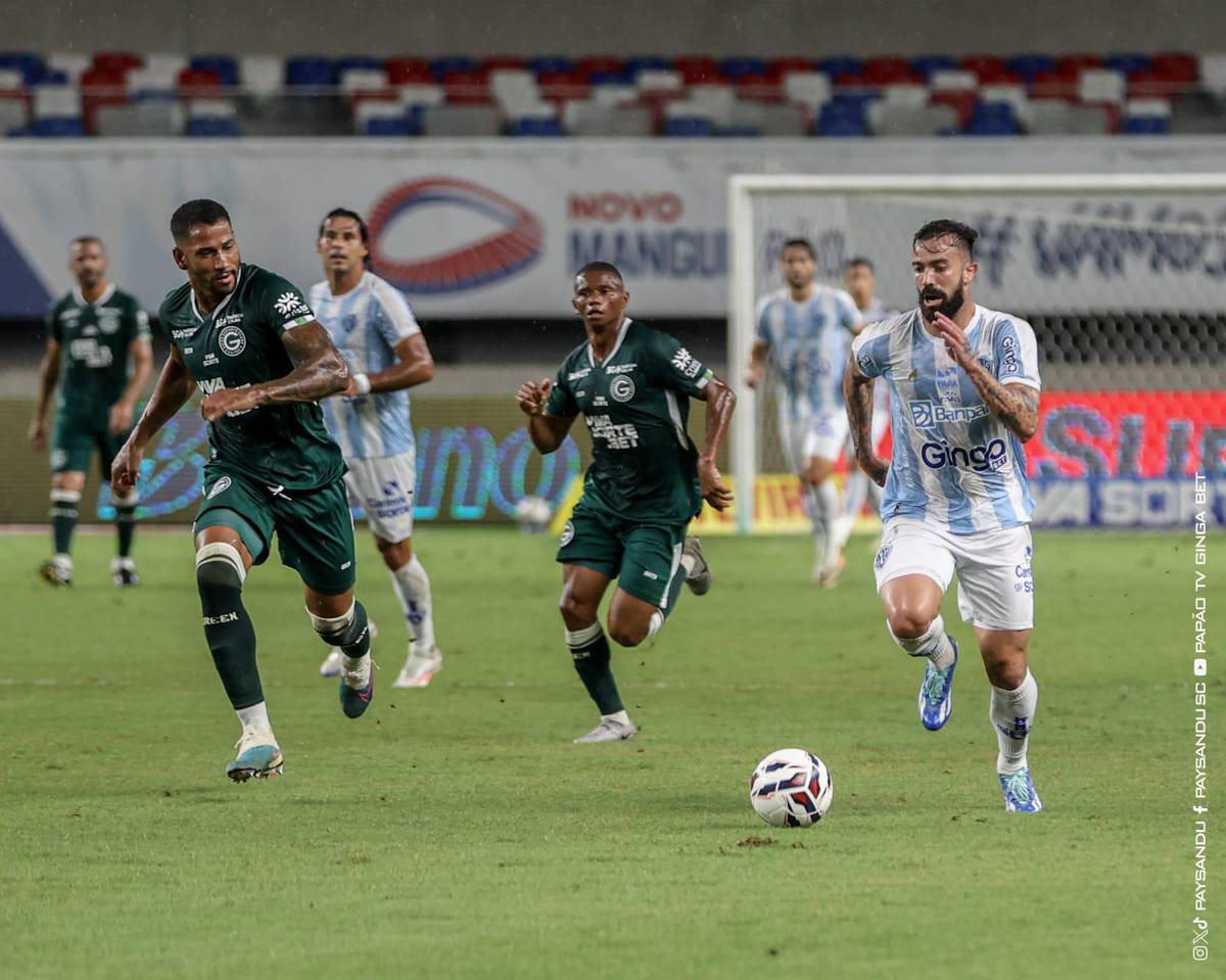Paysandu e Goias se enfrentaram neste domingo (18) as 18h30.
