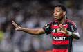 Plata em acao pelo Flamengo contra o Botafogo (Foto: Fernando Torres / AGIF
