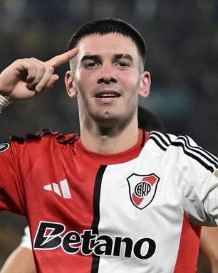 Real Madrid oficializa contratação de jovem talento do River Plate