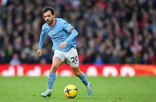Bernardo Silva comemora gol marcado em Manchester City x Aston Villa (Foto: Reproducao / Esporte News Mundo)