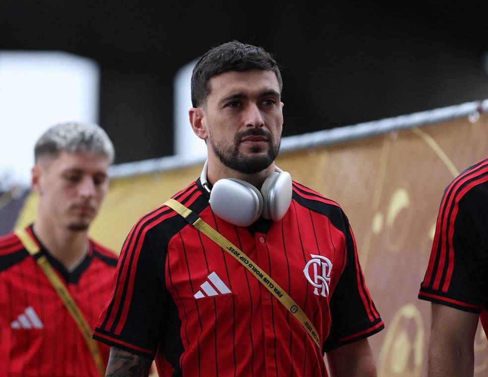 Cruz Azul mira Arrascaeta e faz contato com Flamengo
