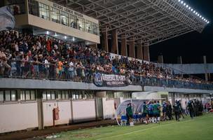 Estadio Mirandao com torcida do Unao-TO (Foto: Vinicius Cantuares /Uniao-TO)