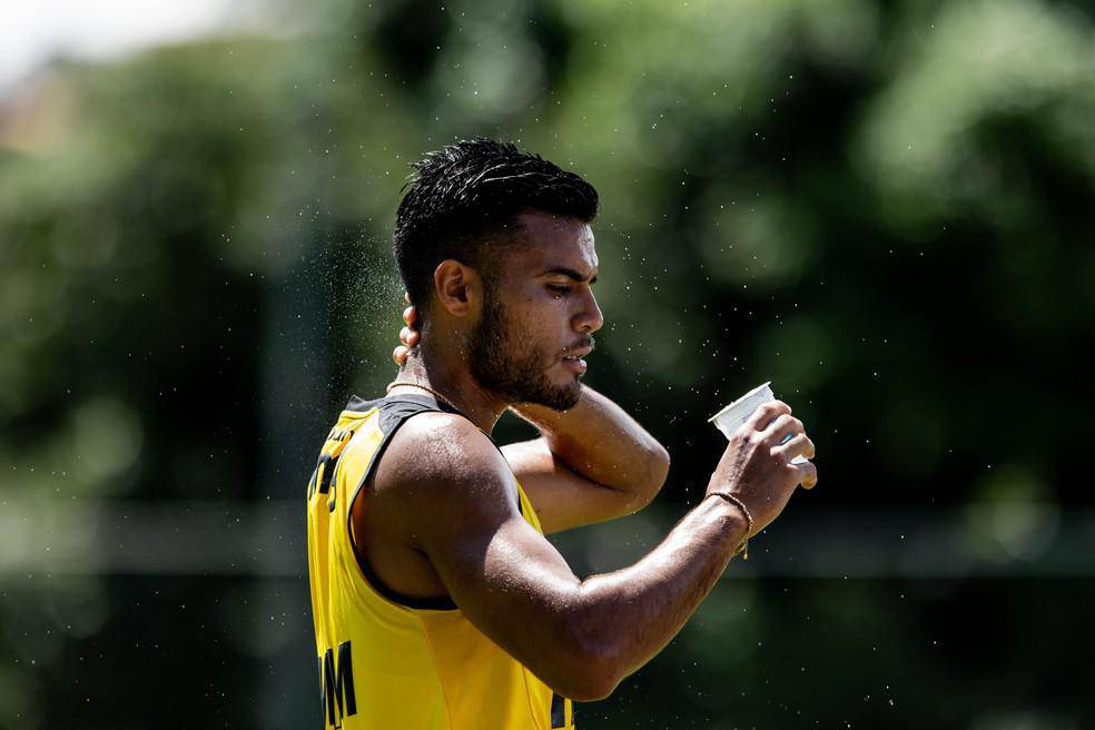 Fausto Vera; Atletico-MG