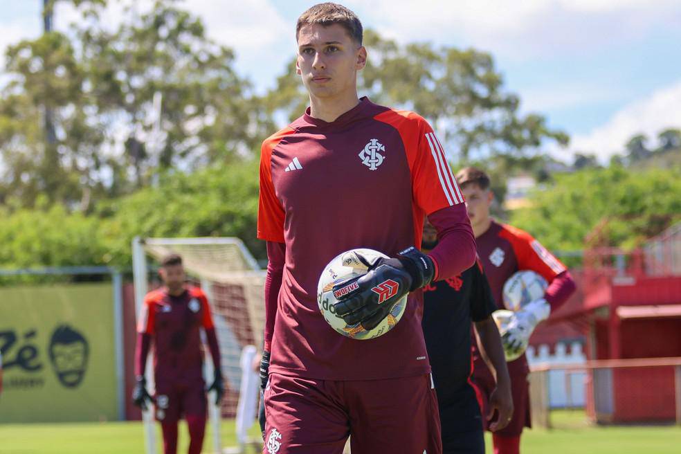 Henrique Menke esta na mira do futebol italiano