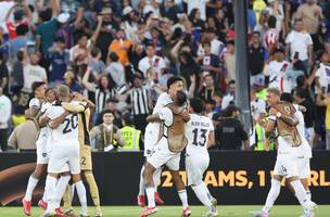Jogadores do Botafogo celebraram bastante a vitoria historica contra o PSG (Foto: Vitor Silva / Botafogo)