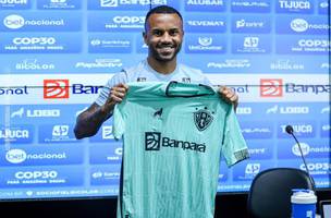 Keffel foi apresentado oficialmente como novo reforco do Paysandu para a Serie B (Foto: Marcio Melo/Paysandu)