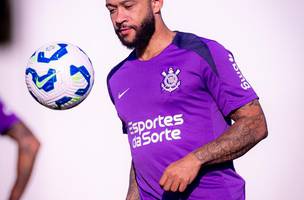 Memphis Depay em treino do Corinthians (Foto: Rodrigo Coca/Agencia Corinthians)