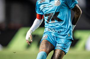 Neymar em acao pelo Santos (Foto: Raul Baretta / Santos)