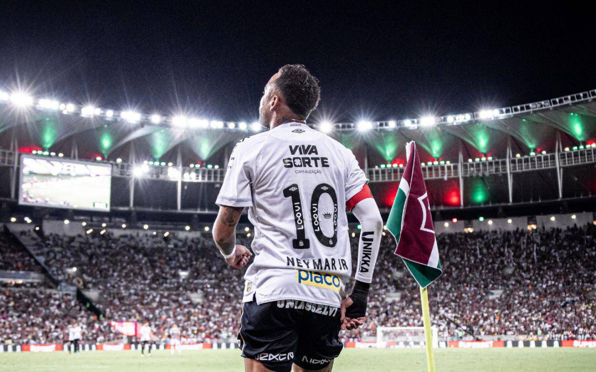 Neymar tem contrato com o Santos ate o fim de junho