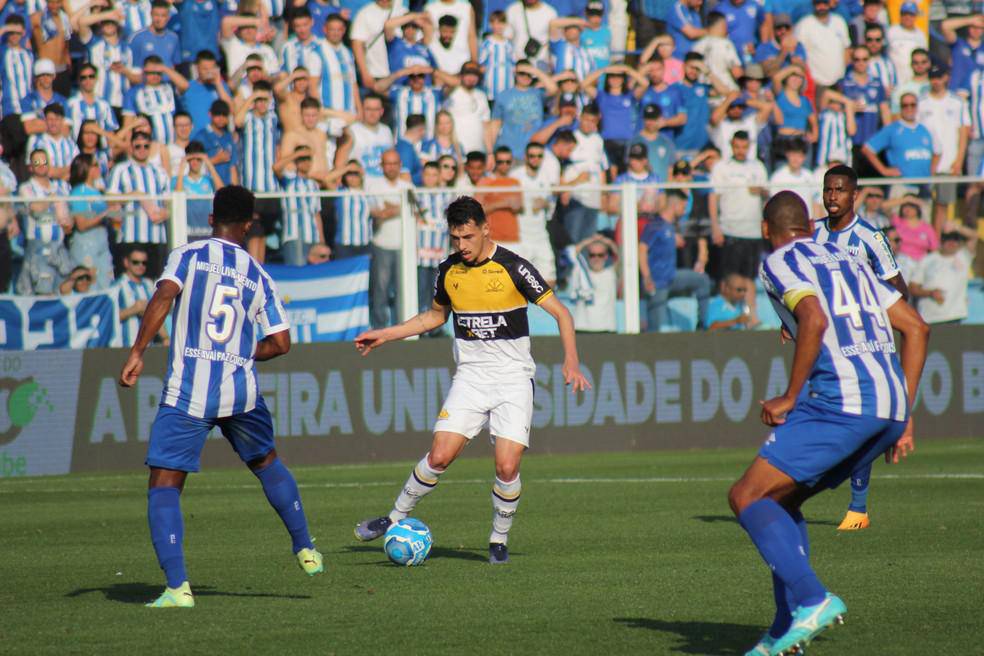 Ultimo encontro de Avai e Criciuma na Serie B, em agosto de 2023