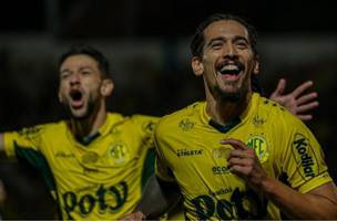 Com gols de Da Costa, Reinaldo e Cristian, o Mirassol vence o Santos por 3 a 0 e chega ao sexto jogo consecutivo sem derrota no Campeonato Brasileiro (Foto: JP Pinheiro/Agencia Mirassol)