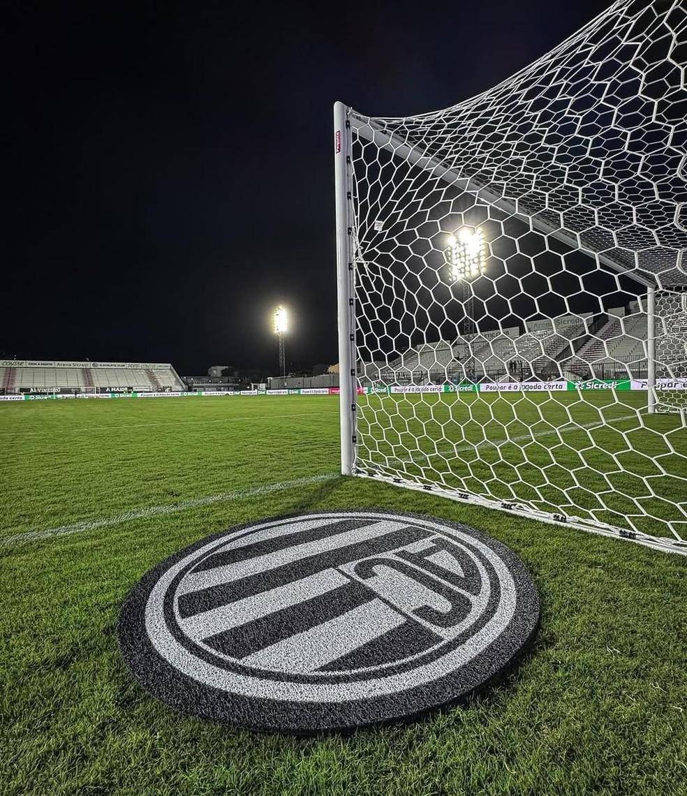 Estadio Joaquim Portugal, em Sao Joao del Rei, recebe Athletic x Avai