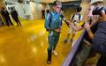 Fagner com bota de protecao no pe direito (Foto: Cerix Ramon