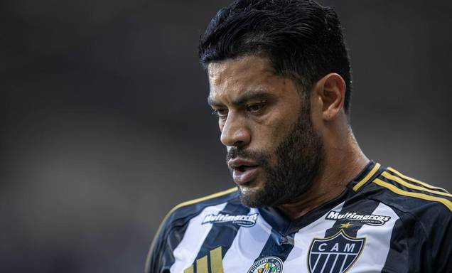Hulk manifesta confiança diante dos atrasos salariais no Atlético-MG