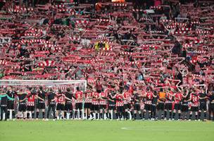 Mesmo sem contratar estrangeiros, o Athletic Bilbao jamais foi rebaixado em LaLiga (Foto: EFE/ LUIS TEJIDO)