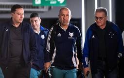 Cruzeiro revela interesse frustrado em Alvaro Montoro