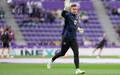 Ter Stegen aquece antes de jogo do Barcelona (Foto: Cesar Manso / AFP