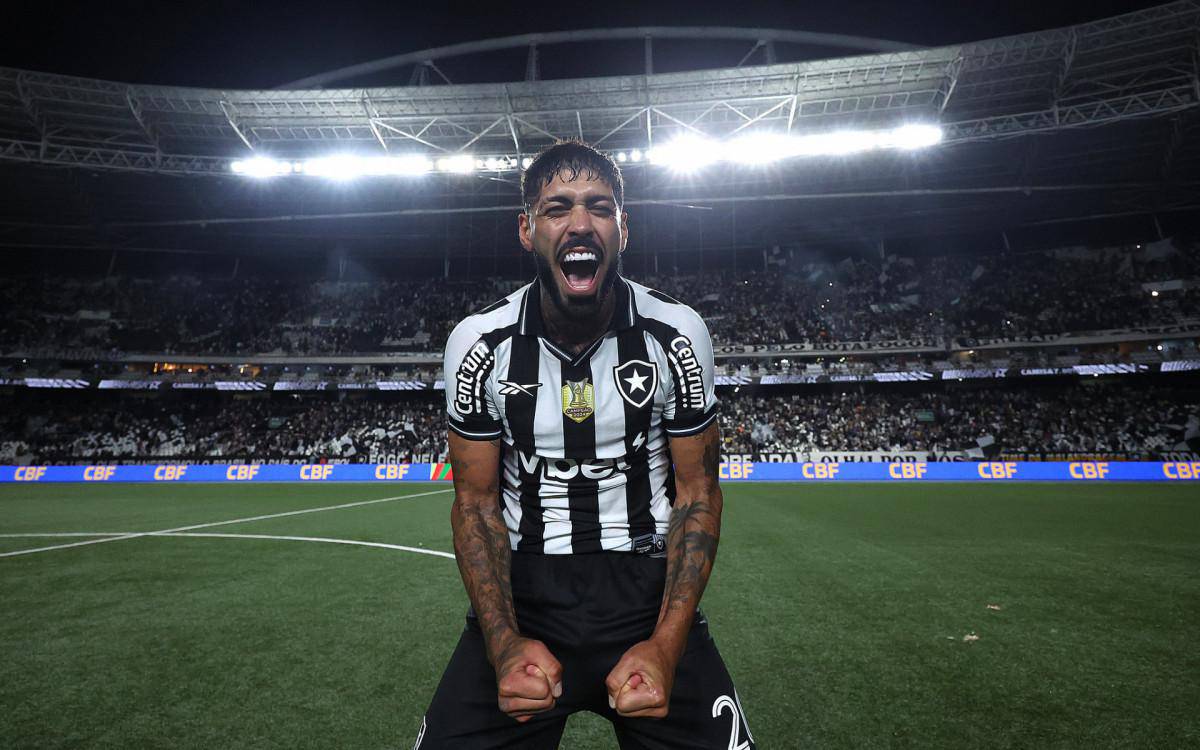 Vibracao de Alexander Barboza, zagueiro do Botafogo