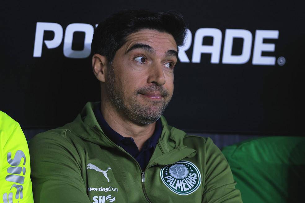 Abel Ferreira durante partida do Palmeiras