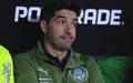 Abel Ferreira durante partida do Palmeiras (Foto: Ettore Chiereguini/AGIF