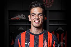 Ardon Jashari e o mais novo reforco do Milan para a temporada 2025/26 (Foto: Divulgacao / AC Milan)