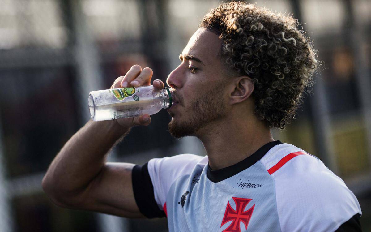Figueiredo em treino do Vasco