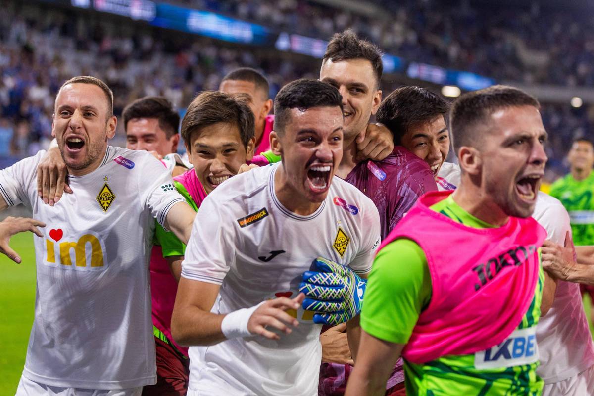 Jogadores comemoram classificacao na Champions League. Foto: Imago