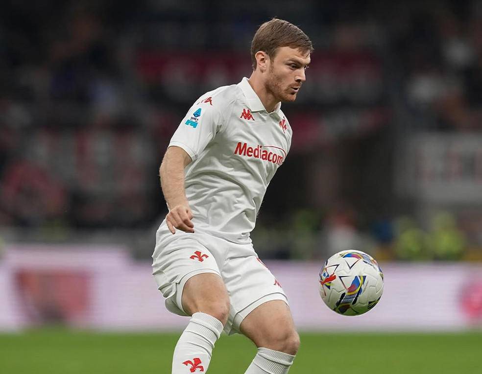 Lucas Beltran, atacante da Fiorentina, interessa ao Flamengo