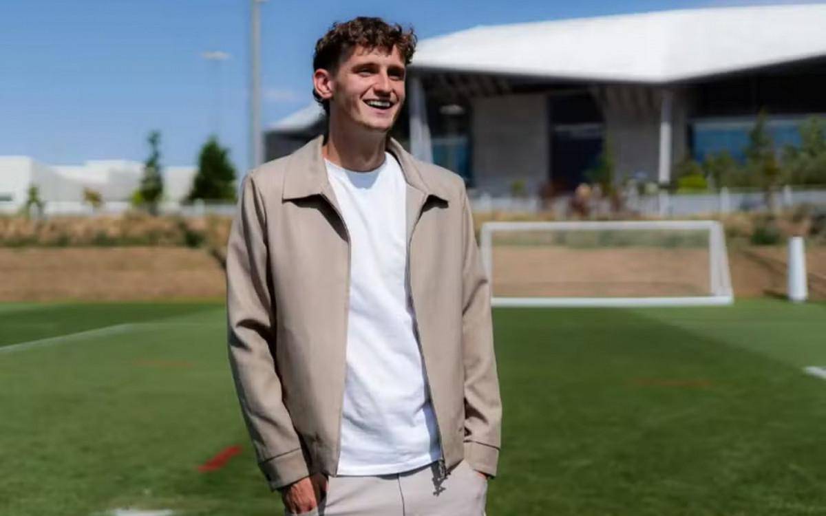 Lyon anuncia Tyler Morton como o mais novo para a temporada 2025/26