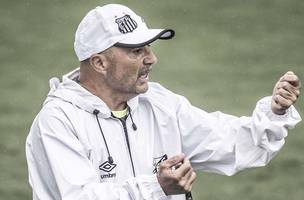 Sem clube, Jorge Sampaoli foi sondado nos ultimos dias por representantes do Santos (Foto: Flickr / Santosfc)