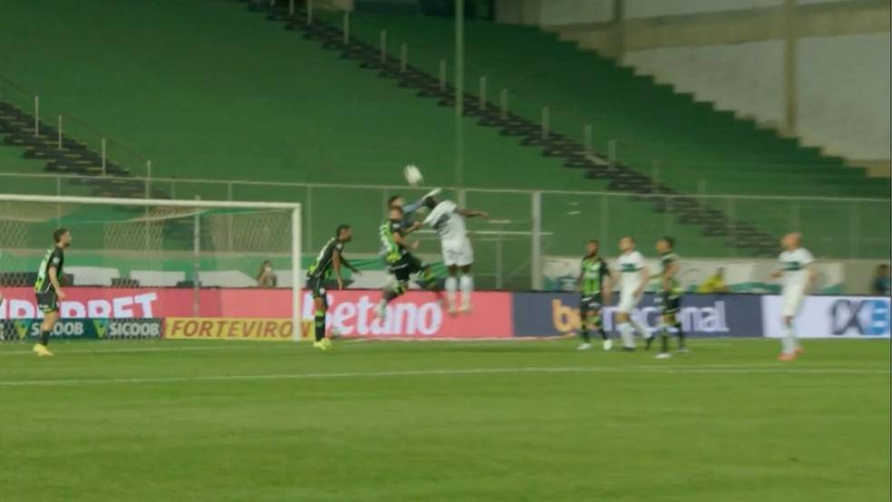 America-MG pede explicacoes a CBF apos polemicas no jogo com o Coritiba na Serie B