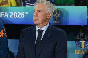 Carlo Ancelotti no Maracana (Foto: Mauro Pimentel / AFP)