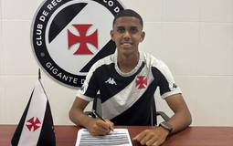 Vasco renova com Léo Araújo e estipula multa milionária