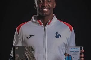 Andrew e goleiro do Gil Vicente (Foto: Reproducao/Instagram @a01ndrew)