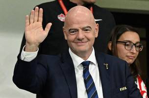 De acordo com o regulamento da Confederacao Africana de Futebol (CAF), o Senegal podera sofrer multa entre 50 mil e 100 mil euros (Foto: WILLIAM OESTE/AFP)