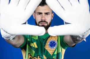 Entre 2021 e 2025, o goleiro disputou 55 partidas pelo Flamengo (Foto: Reproducao/X/@ggaleixo/Cruzeiro)