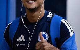 Transferência de Fernando para o Santa Clara é oficializada